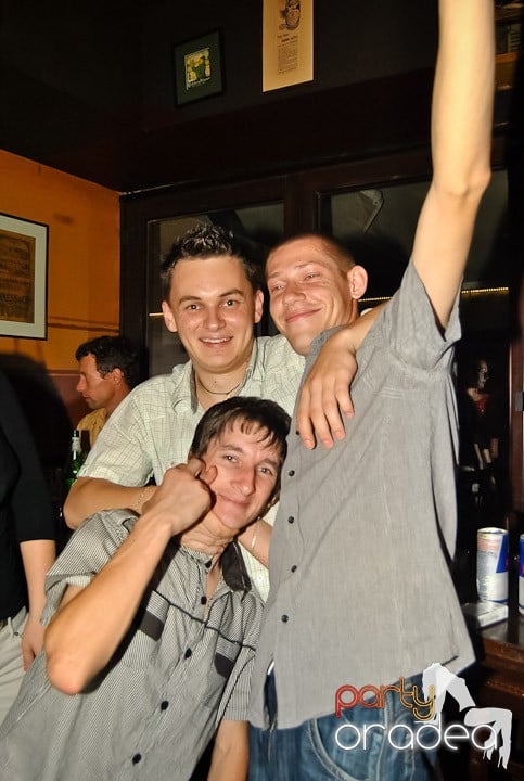 Vineri seara în Lord's Club, Lord's Pub