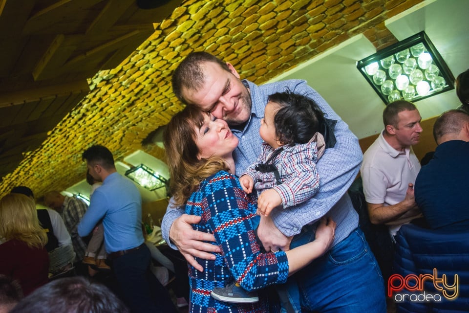 Vineri seara în Restaurant Borsalino, Borsalino