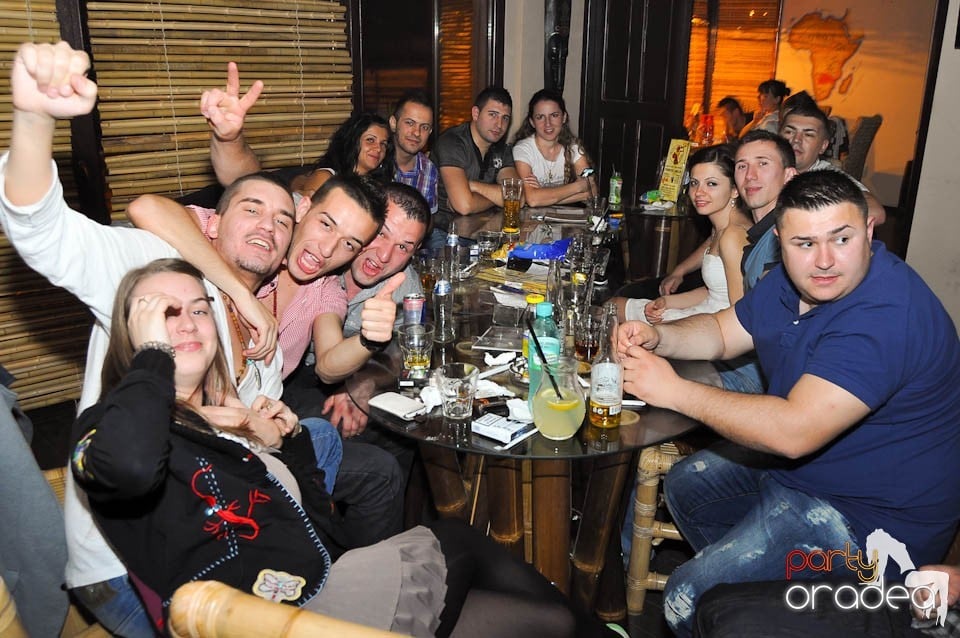 Vineri seara în Zulu Caffe, Zulu Caffe