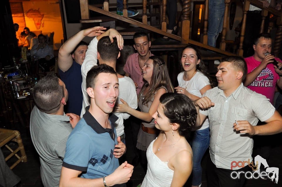 Vineri seara în Zulu Caffe, Zulu Caffe