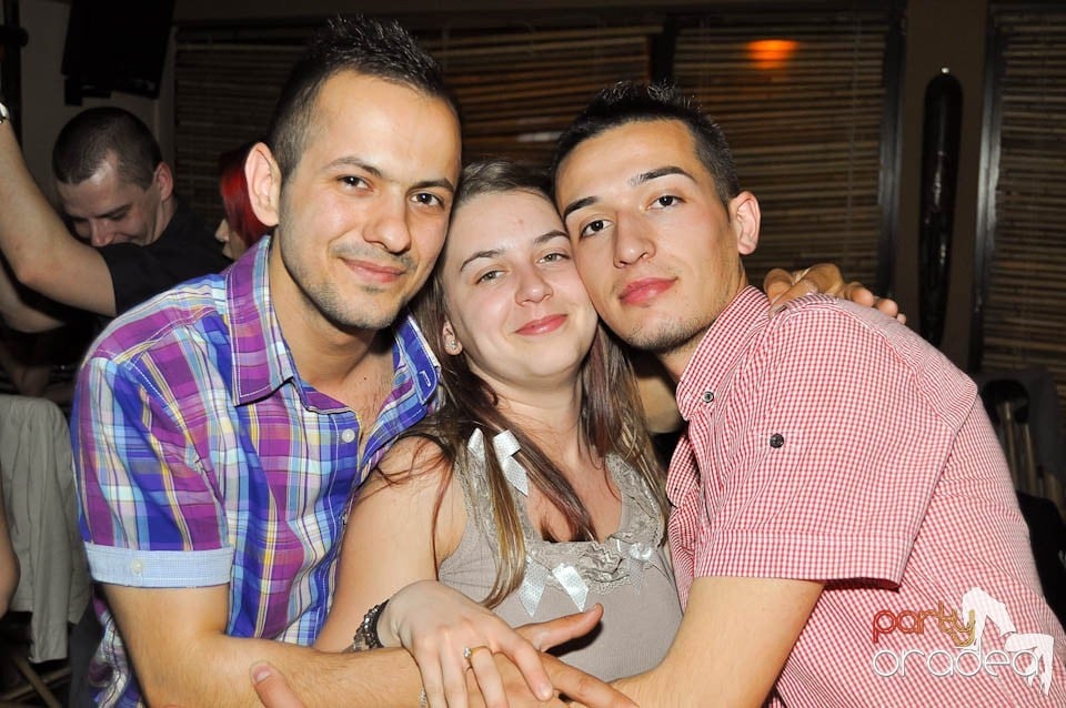 Vineri seara în Zulu Caffe, Zulu Caffe