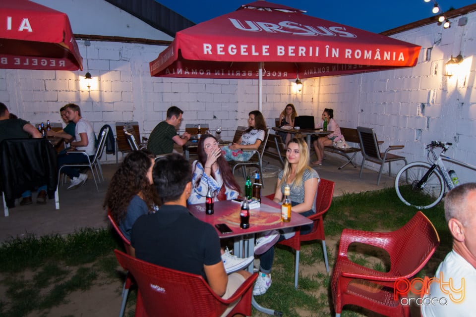 Vineri seara la Bodega, Bodega
