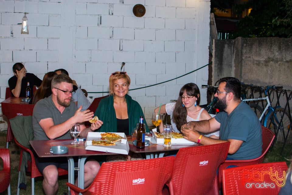Vineri seara la Bodega, Bodega