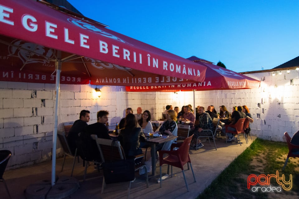 Vineri seara la Bodega, Bodega