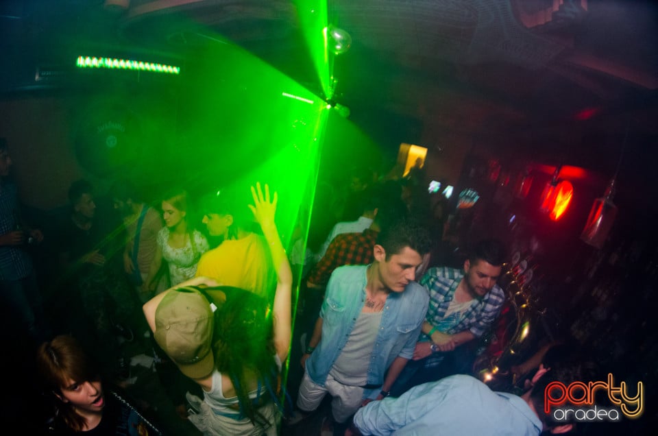 Vineri seara la Edison Pub, 