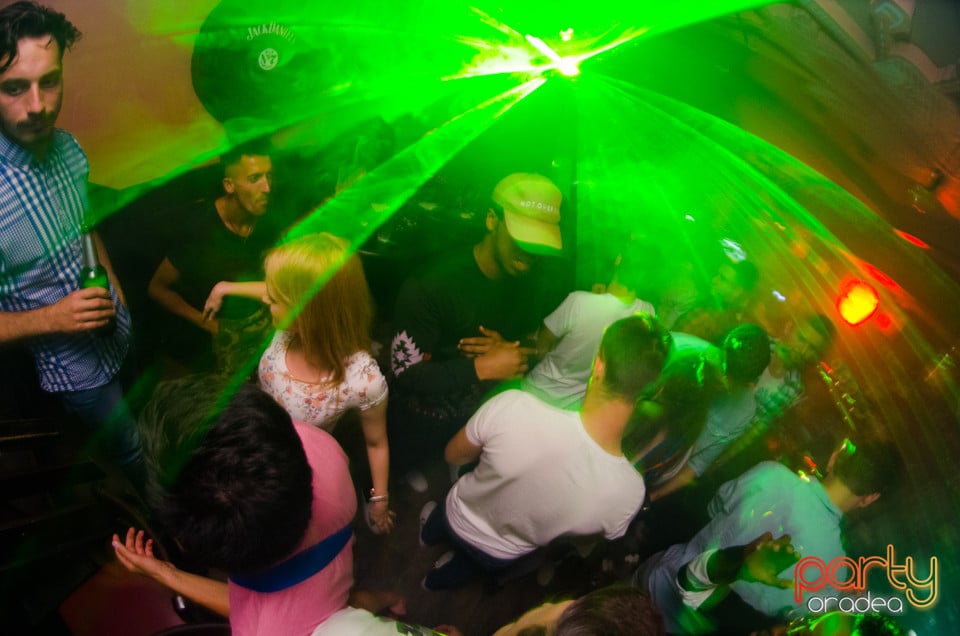 Vineri seara la Edison Pub, 