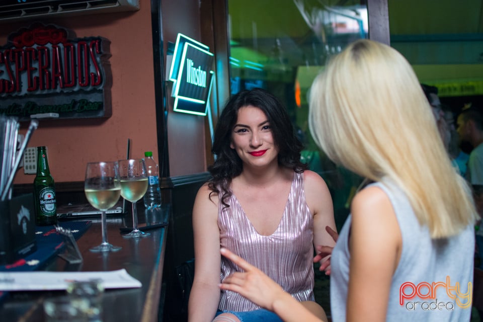 Vineri seara la Edison Pub, 