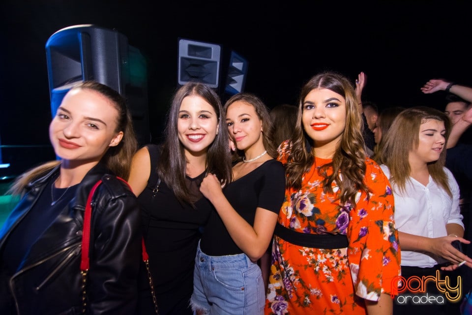 Vineri seara @ Rivo Summer Club, Hanul Pescarilor