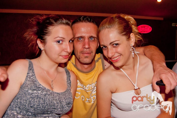 Vodka Party în Club Seven, 