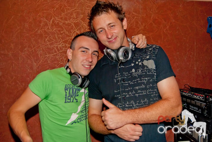 Vodka Party în Club Seven, 