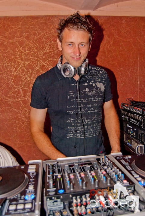 Vodka Party în Club Seven, 