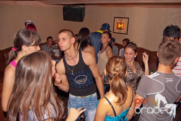 Vodka Party în Club Seven, 