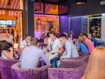 Voie bună în Blanc Coffee