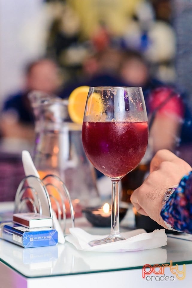 Voie bună în Blanc Coffee, 