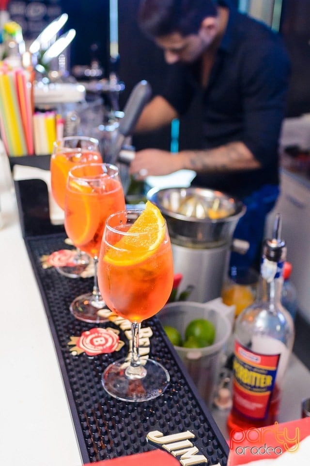 Voie bună în Blanc Coffee, 