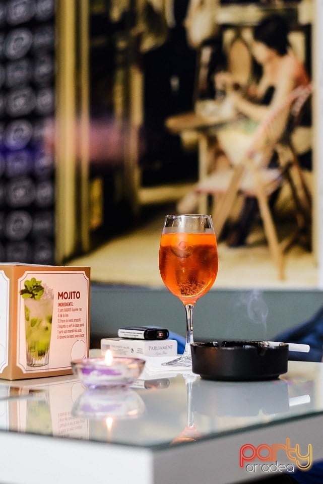 Voie bună în Blanc Coffee, 