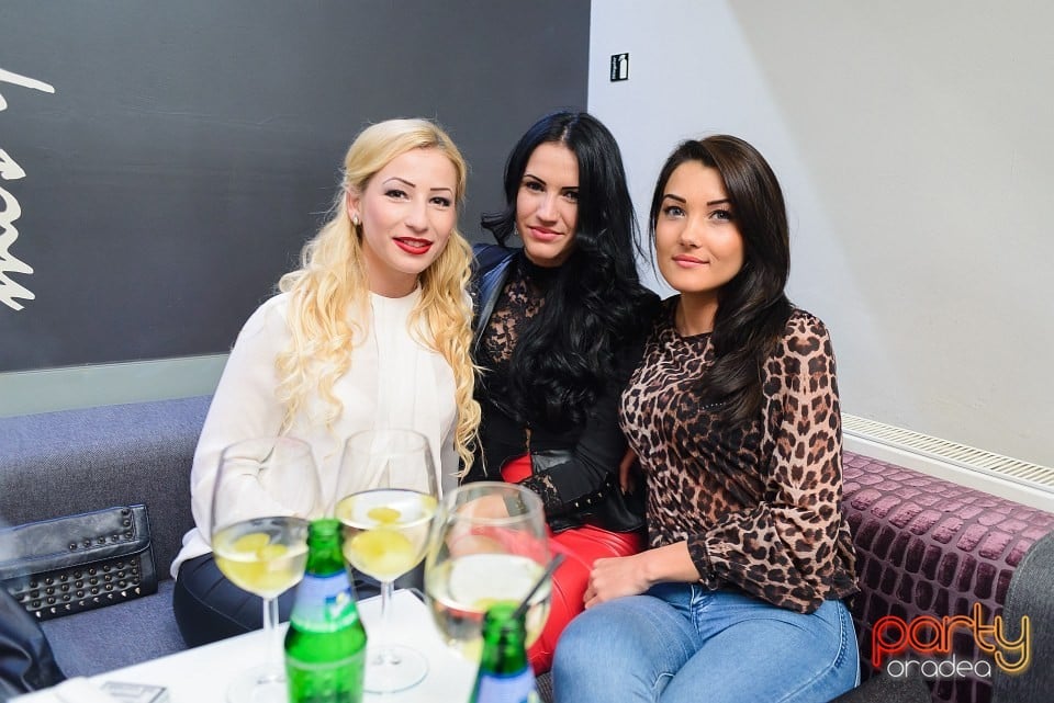 Voie bună în Blanc Coffee, 