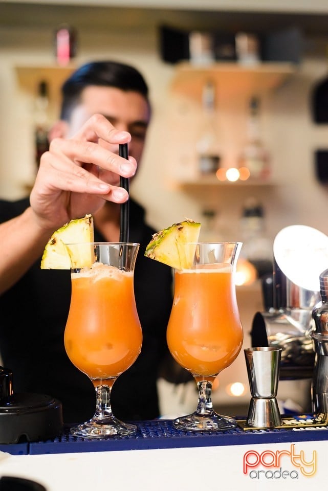 Voie bună în Blanc Coffee, 