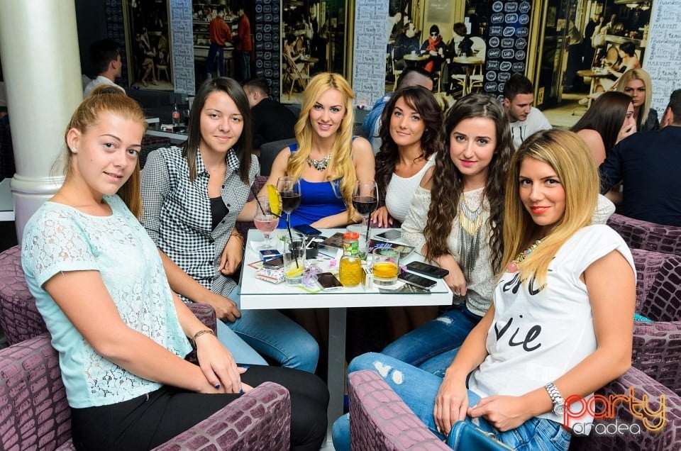 Voie bună în Blanc Coffee, 