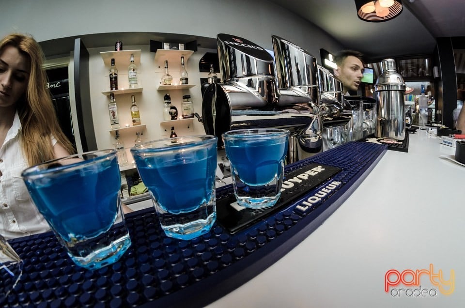 Voie bună în Blanc Coffee, 