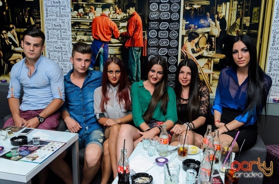 Voie bună în Blanc Coffee, 