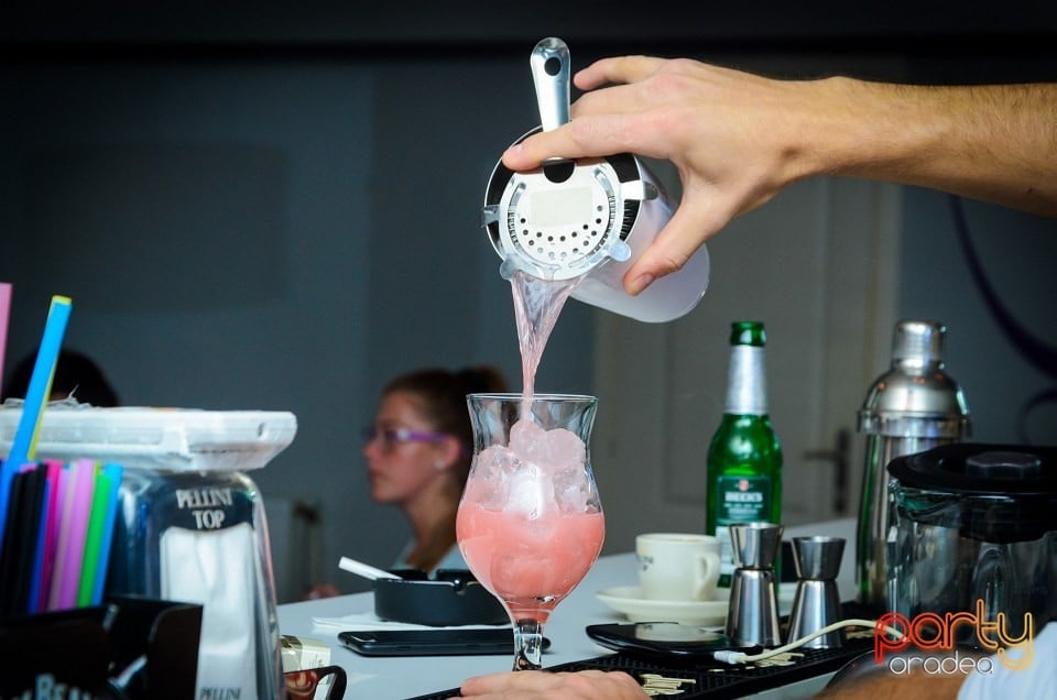 Voie bună în Blanc Coffee, 