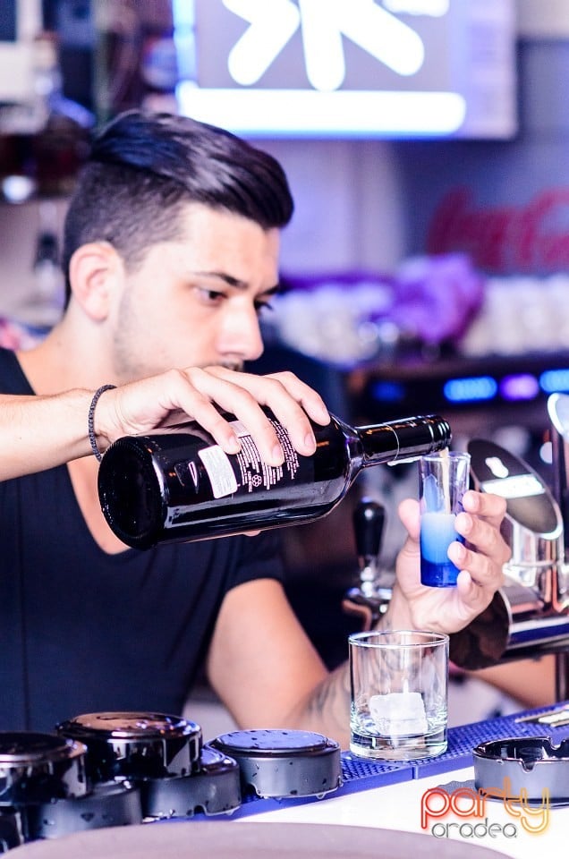 Voie bună în Blanc Coffee, 