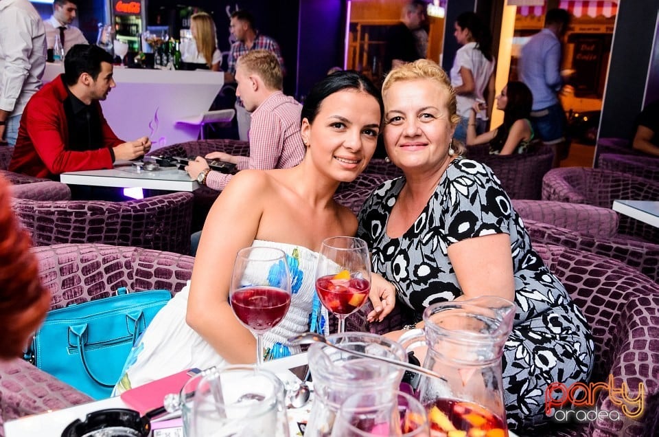 Voie bună în Blanc Coffee, 