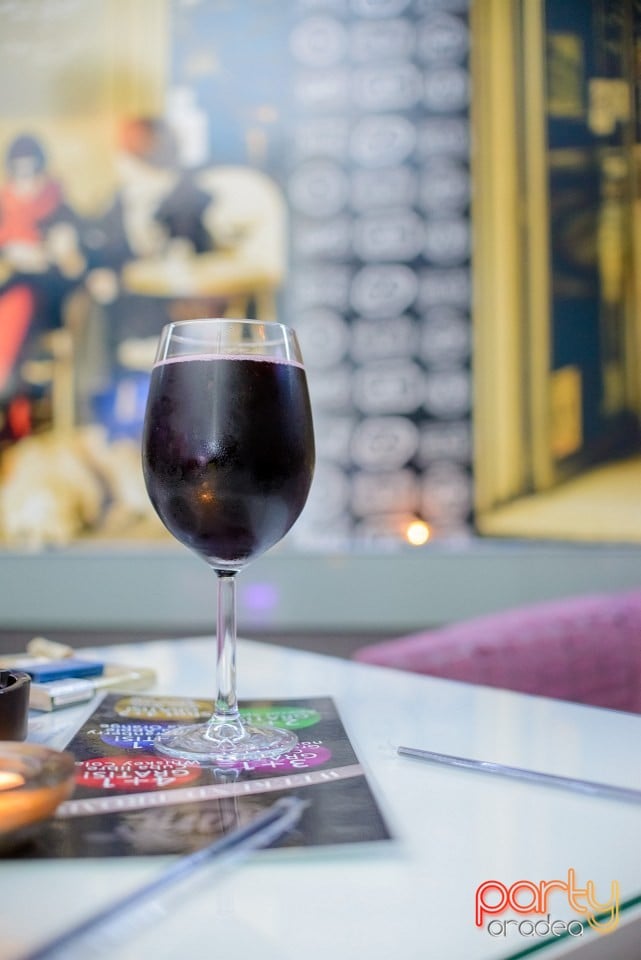 Voie bună în Blanc Coffee, 