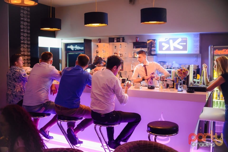 Voie bună în Blanc Coffee, 