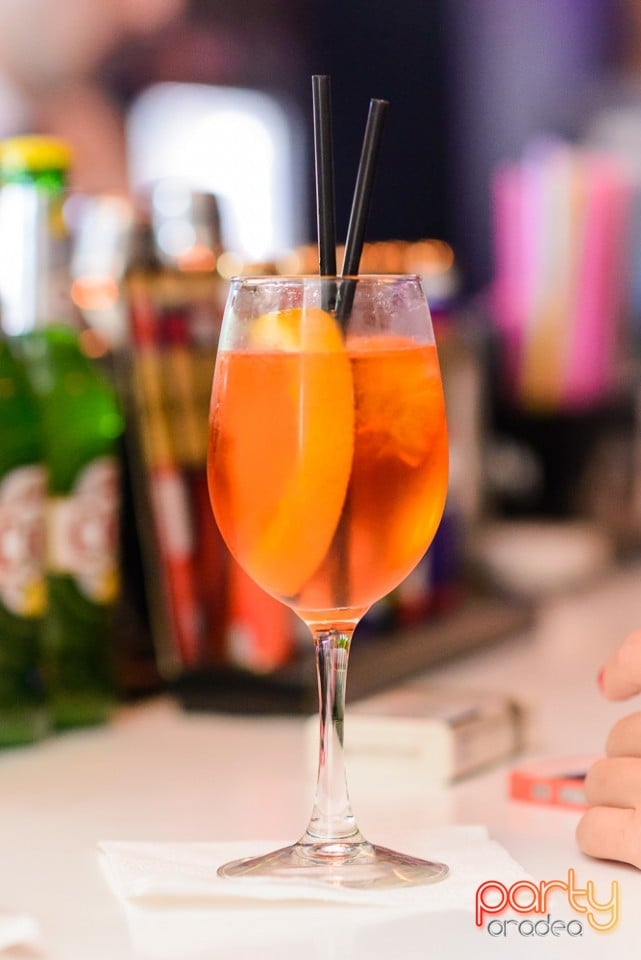 Voie bună în Blanc Coffee, 