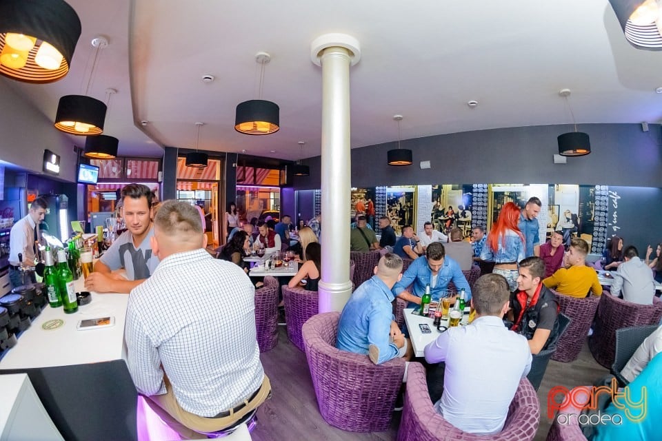 Voie bună în Blanc Coffee, 