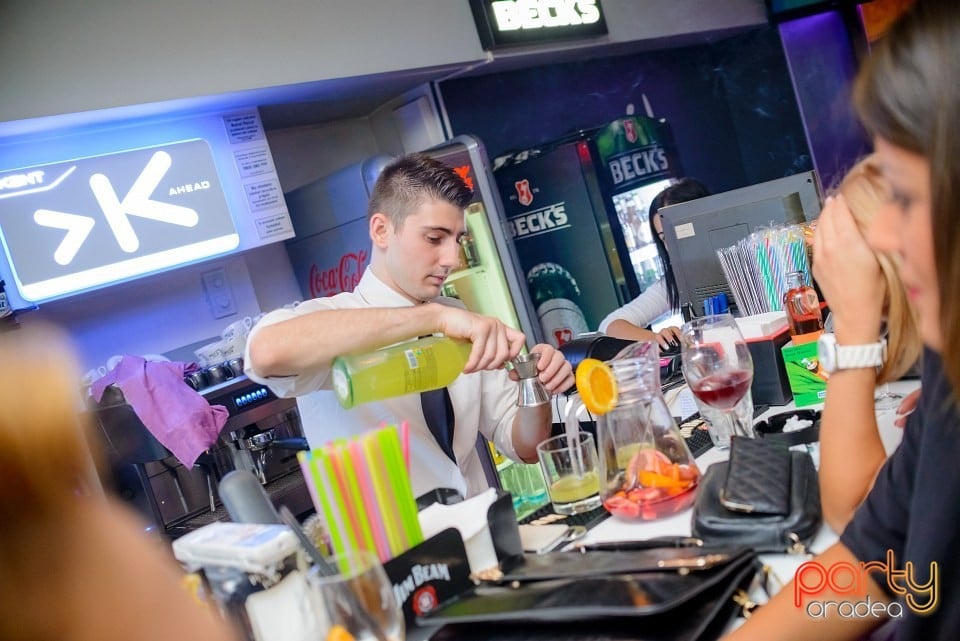 Voie bună în Blanc Coffee, 