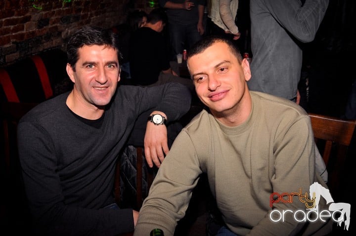 Voie bună în Escape, 