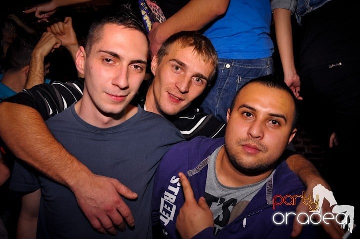 Voie bună în Escape, 