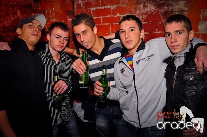 Voie bună în Escape, 