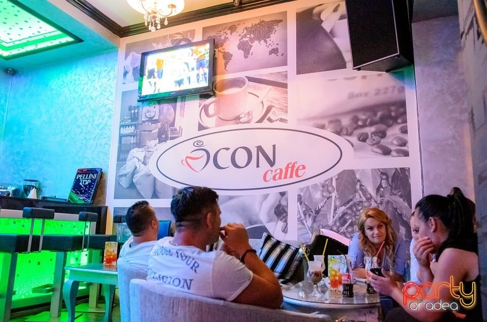 Voie bună în Icon Caffe, Icon Caffe