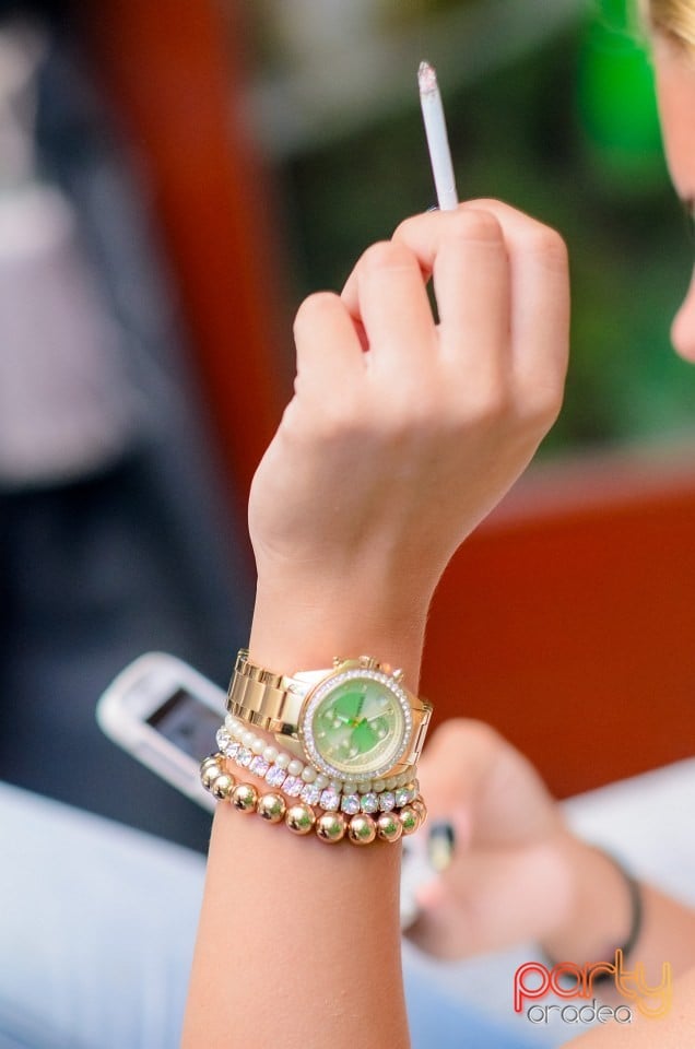 Voie bună în Icon Caffe, Icon Caffe