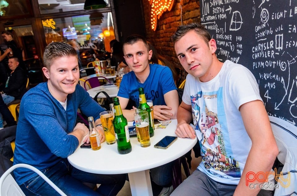 Voie bună în Juice, Juice