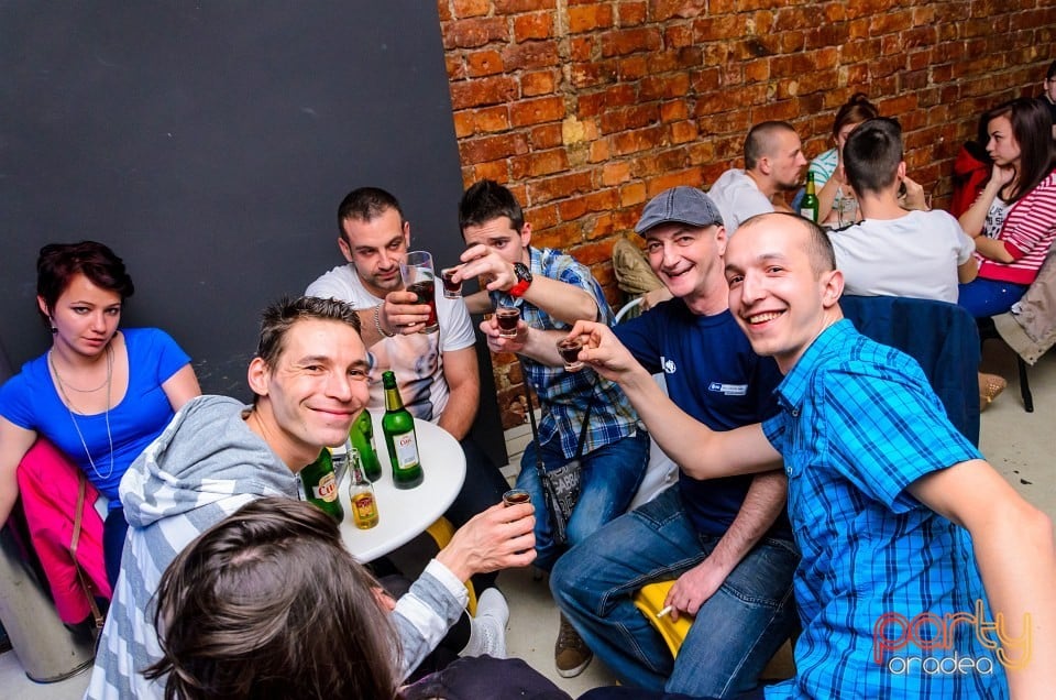 Voie bună în Juice, Juice