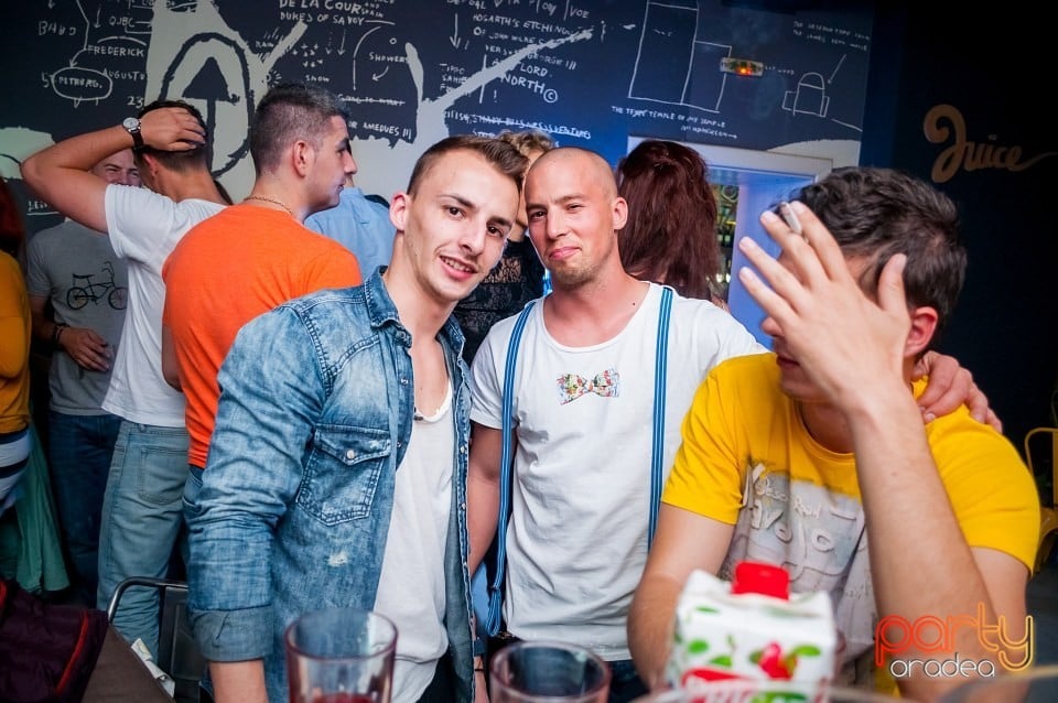 Voie bună în Juice, Juice