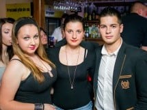 Voie bună în Window Pub