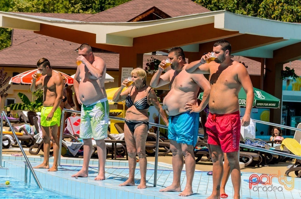 Voie bună la Hotel Internaţional, Hotel Internaţional