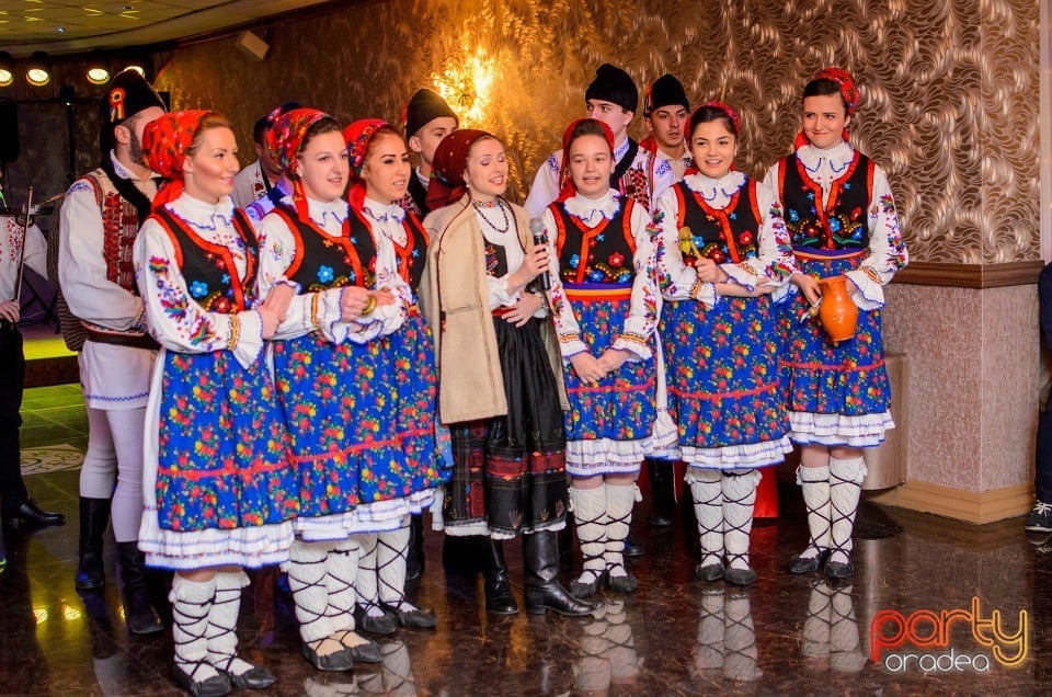 Voie bună la Hotel Internaţional, Hotel Internaţional