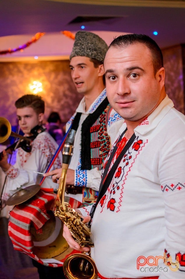 Voie bună la Hotel Internaţional, Hotel Internaţional