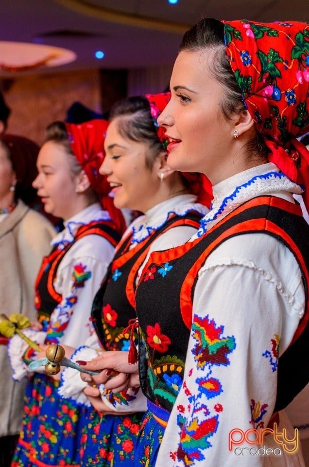 Voie bună la Hotel Internaţional, Hotel Internaţional