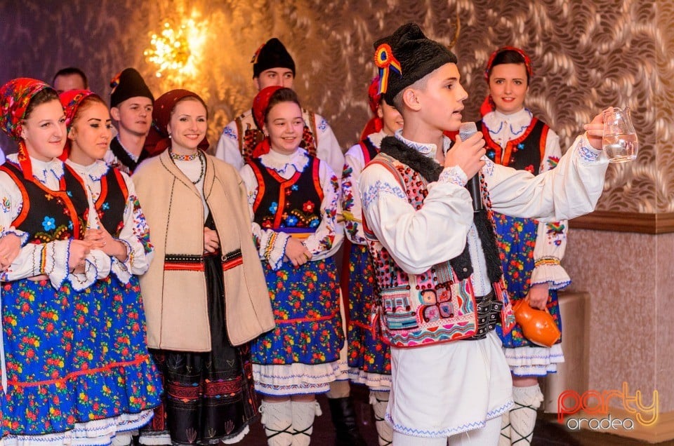 Voie bună la Hotel Internaţional, Hotel Internaţional