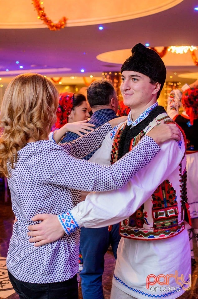 Voie bună la Hotel Internaţional, Hotel Internaţional