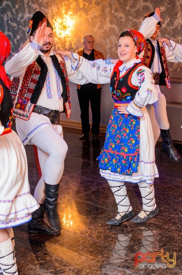 Voie bună la Hotel Internaţional, Hotel Internaţional