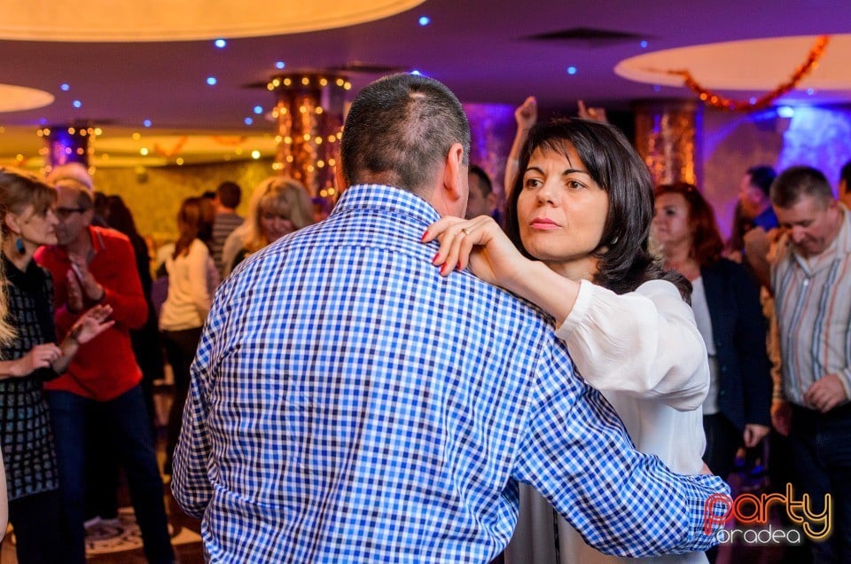 Voie bună la Hotel Internaţional, Hotel Internaţional